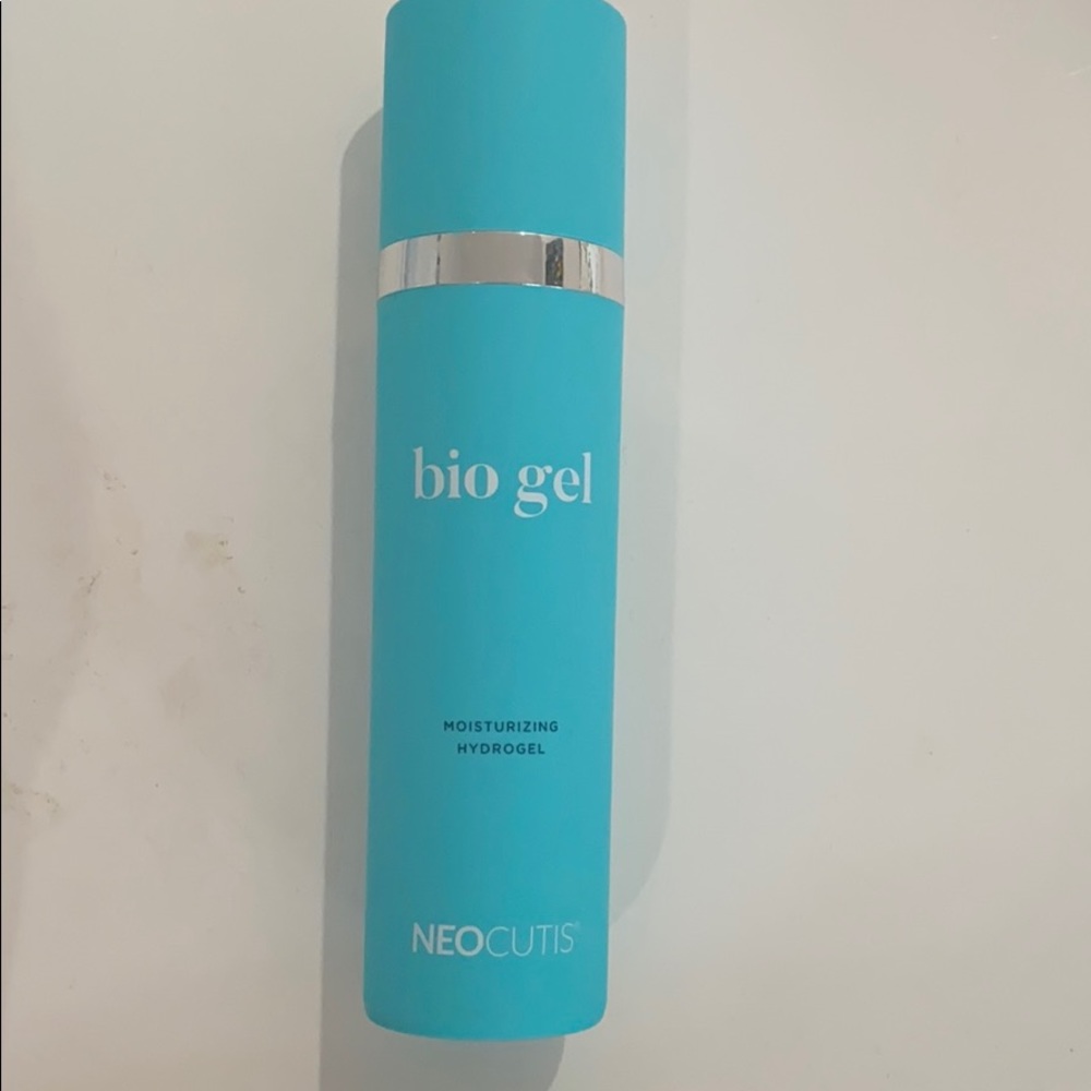 🧖🏻‍♀️Skincare NeoCutis BioGel Riche Hydrogel